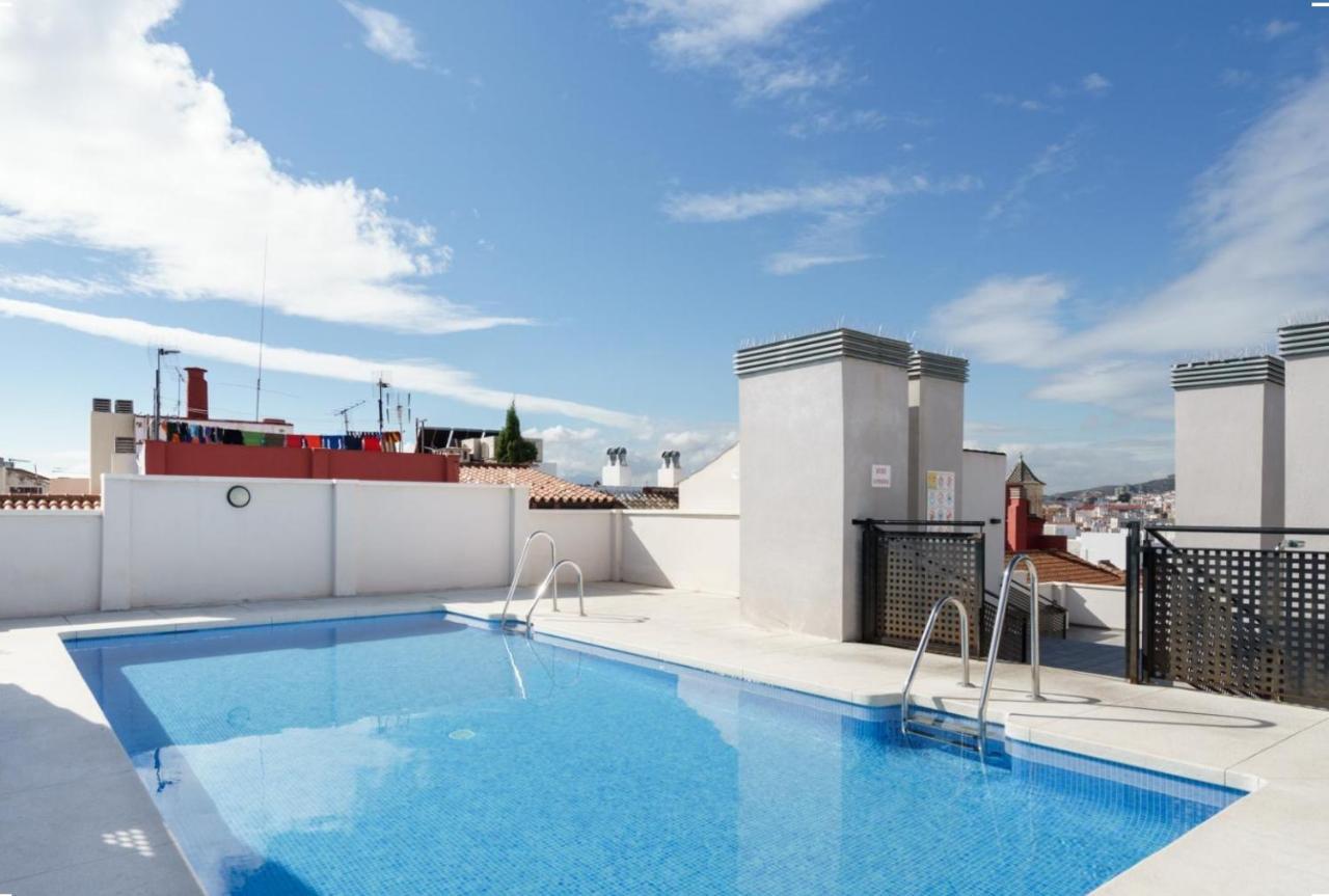 Family Apartment Patio&Swimming Pool In Center マラガ エクステリア 写真