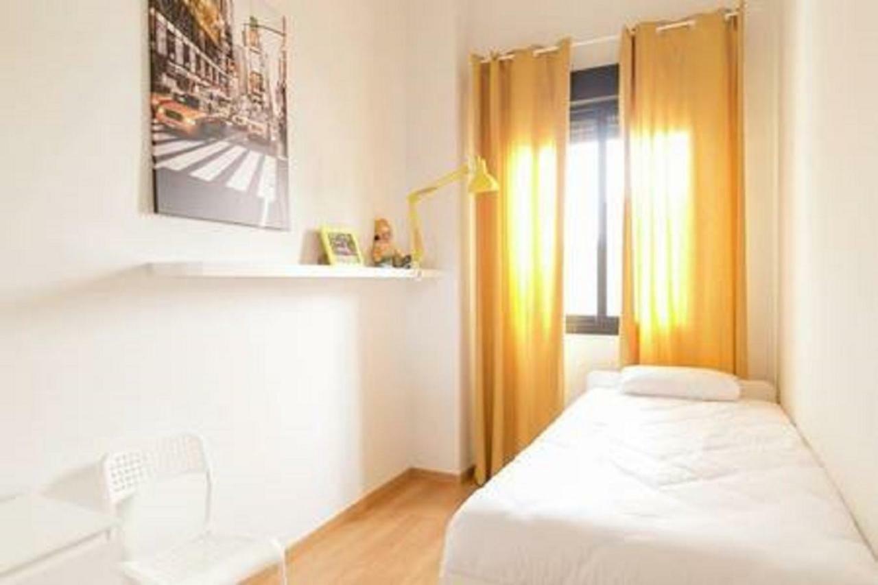 Family Apartment Patio&Swimming Pool In Center マラガ エクステリア 写真
